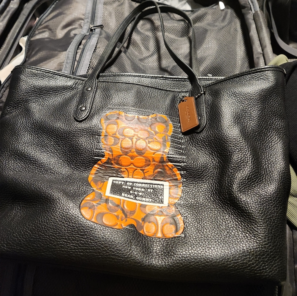 Coach tote